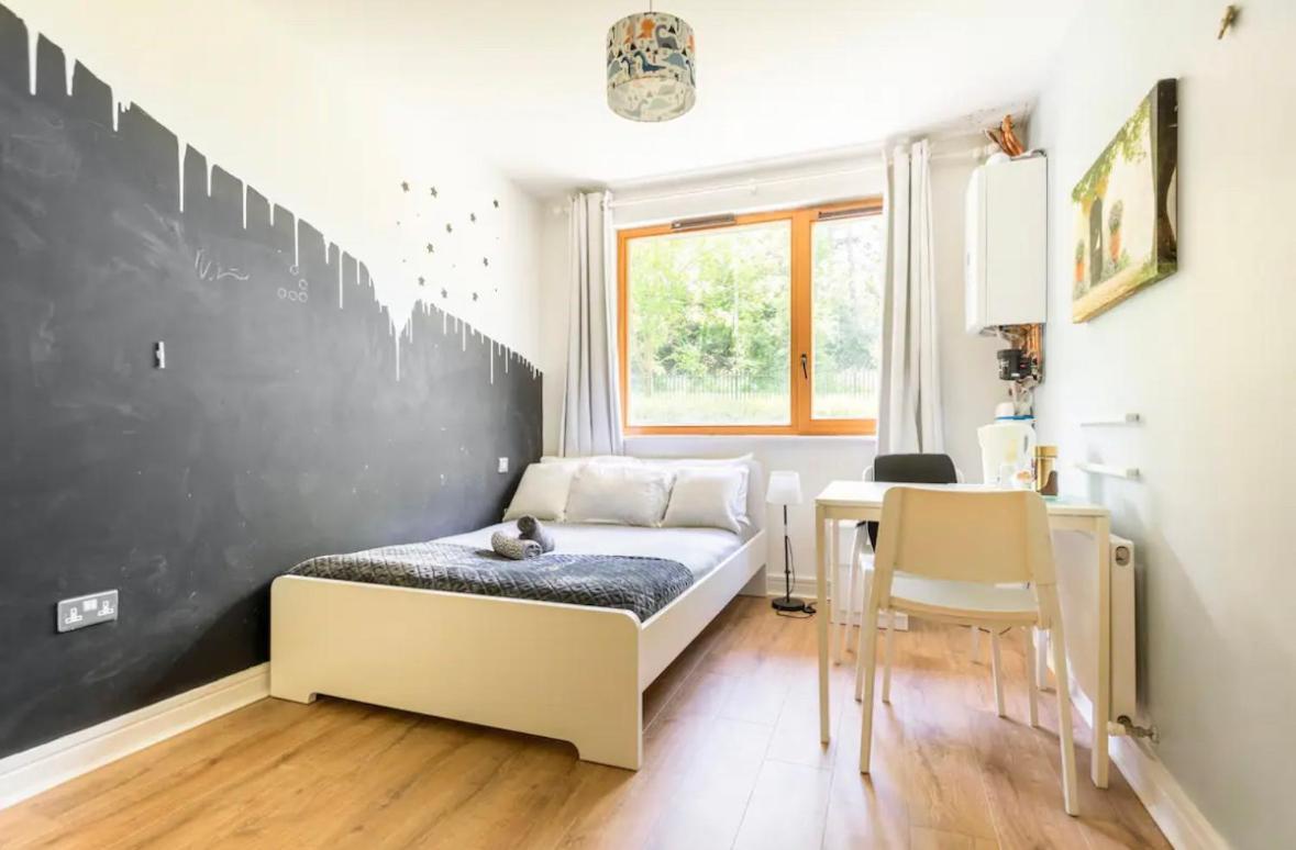 Spacious Room With Relaxing View Dublin Exteriör bild