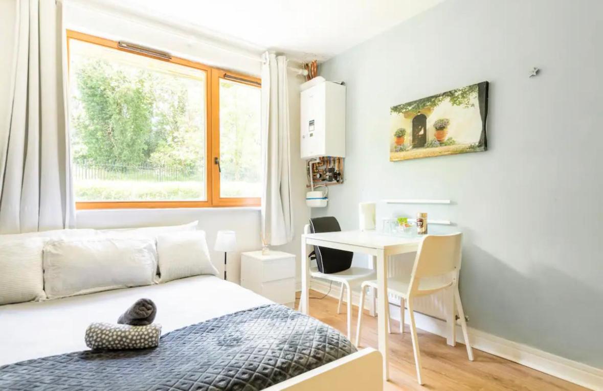 Spacious Room With Relaxing View Dublin Exteriör bild